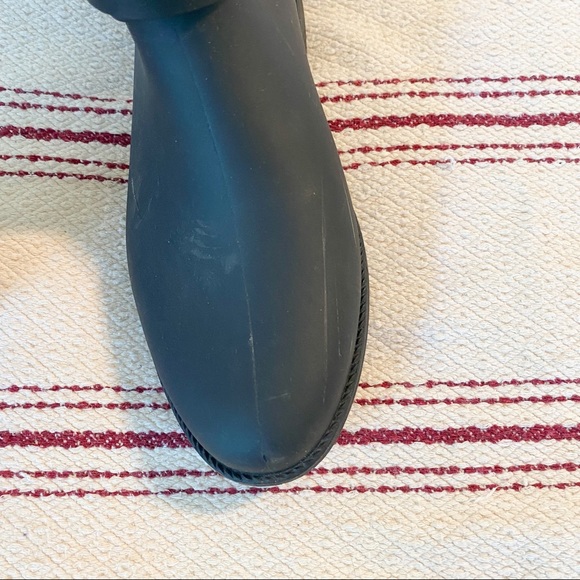 RAIN BOOTS purchased in the U.K. - Picture 8 of 8